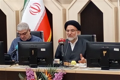 خاموشی: برخی مغلطه می‌کنند که جای مقاومت رای بگیریم و تفاهم کنیم!