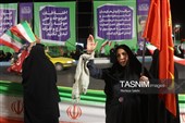 أصفهان: فی لیلتها المائتین.. حشود جماهیریة تؤکد التلاحم الوطنی فی مواجهة التهدیدات الخارجیة