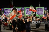 أصفهان: فی لیلتها المائتین.. حشود جماهیریة تؤکد التلاحم الوطنی فی مواجهة التهدیدات الخارجیة