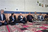 حضور مسئولان کهگیلویه و بویراحمد در منزل شهید علوی‌تبار