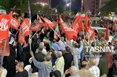 1. طنین شعارهای ضداستکباری در دویست‌اُمین شب حماسه میدان‌داری بوشهری‌ها