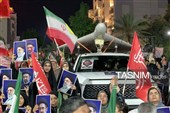 1. طنین شعارهای ضداستکباری در دویست‌اُمین شب حماسه میدان‌داری بوشهری‌ها