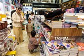بازار فروش لوازم التحریر در آستانه آغاز سال تحصیلی در همدان