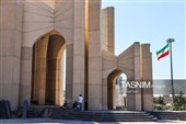 مناسبة یوم الشعر والأدب الفارسی.. إحیاء ذکرى الشاعر الإیرانی "محمد حسین شهریار"