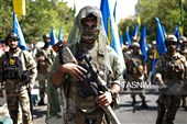 مناورة فدائیو إیران فی طهران