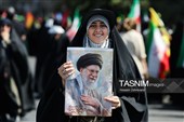 "313 ألف فدائی من أجل إیران".. حشود شعبیة تملأ ساحات العاصمة طهران