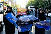 "313 ألف فدائی من أجل إیران".. حشود شعبیة تملأ ساحات العاصمة طهران