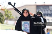 "313 ألف فدائی من أجل إیران".. حشود شعبیة تملأ ساحات العاصمة طهران