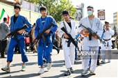 "313 ألف فدائی من أجل إیران".. حشود شعبیة تملأ ساحات العاصمة طهران