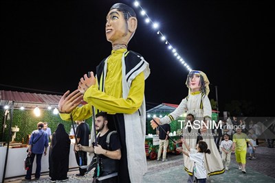 انطلاق مهرجان تقطیر ماء الورد وملتقى القومیات الإیرانیة فی العاصمة طهران