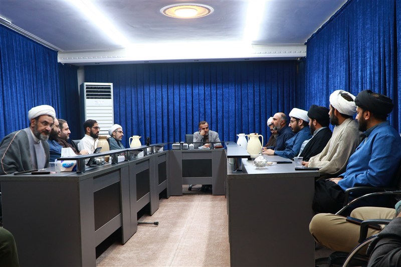 نویسندگان , حوزه علمیه , وحدت حوزه و دانشگاه , صدسالگی حوزه علمیه قم , حوزه پیشرو و سرآمد , حوزه انقلابی , انجمن قلم , کتاب , تمدن اسلامی ,