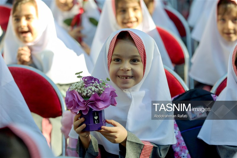 جشن شکوفه‌های تبریز،گرامیداشت یاد شهدای دانش‌آموز