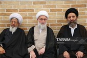 حضور علما و مسئولان در بیت آیت‌الله شبیری زنجانی
