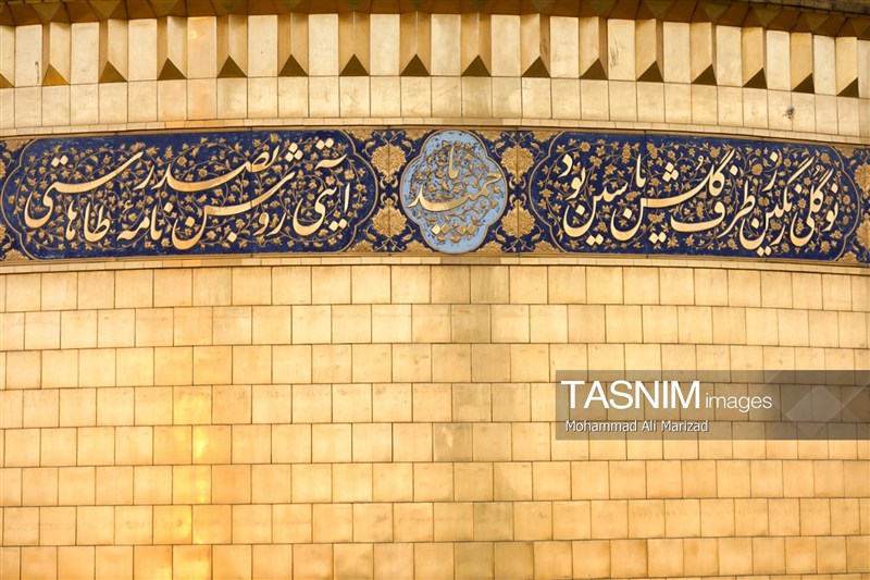 اهتزاز پرچم عزا بر گنبد منور حضرت فاطمه معصومه(س)+ عکس حضرت معصومه (س) , اخبار قم ,