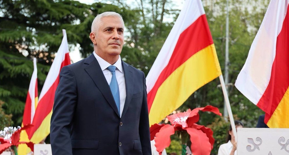 قفقاز , کشور "گرجستان" , کشور روسیه , اتحادیه اروپا ,