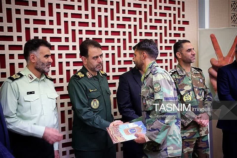 تجلیل از پیشکسوتان جهاد و مقاومت در دیار غواصان دریادل