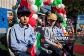 بدرقه فرزند شهید تا مدرسه