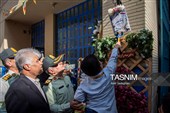 بدرقه فرزند شهید تا مدرسه