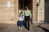 بدرقه فرزند شهید تا مدرسه