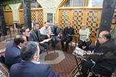 حضور علی نیکزاد در جلسه بررسی مسائل بازسازی حسینیه‌اعظم زنجان