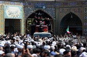 تشییع و تدفین پیکر آیت‌الله شبیری زنجانی در حرم
