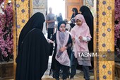 رنگ آمیزی دیوارنگاره توسط کودکان جهان اسلام یادبود شهدای مدرسه میناب