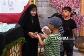 رنگ آمیزی دیوارنگاره توسط کودکان جهان اسلام یادبود شهدای مدرسه میناب