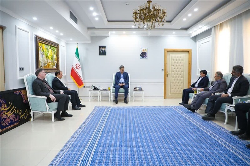 استاندار یزد بر نقش پررنگ‌تر دانشگاه‌ها در تصمیم‌سازی تأکید کرد