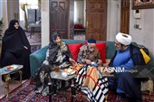 دیدار خادمان بسیجی آستان قدس رضوی با خانواده شهیدان رمارم