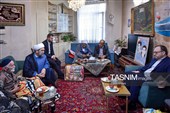 دیدار خادمان بسیجی آستان قدس رضوی با خانواده شهیدان رمارم