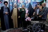 مزار شهدای اصفهان عطرافشانی و غبارروبی شد