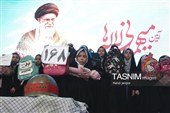 مزار شهدای اصفهان عطرافشانی و غبارروبی شد