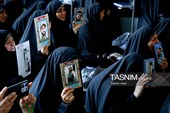 غبارروبی مزار شهدای مدفون در حرم مطهر رضوی