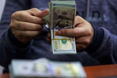 US Withholds Iraqi Funds despite Baghdad’s Compliance with Trump’s Iran Flight Ban