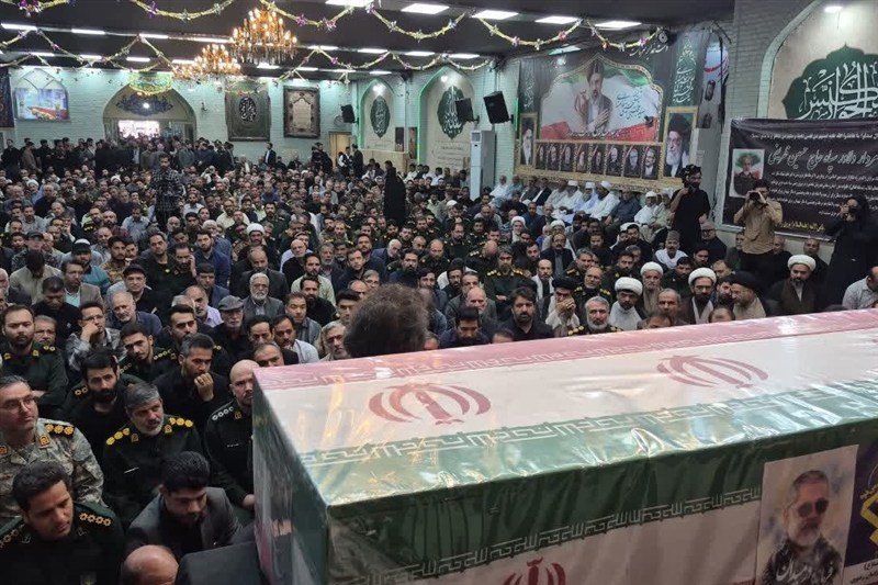 پیکر مطهر سردار ظریفی در بهشت رضای مشهد آرام گرفت پیکر مطهر سردار ظریفی در بهشت رضای مشهد آرام گرفت